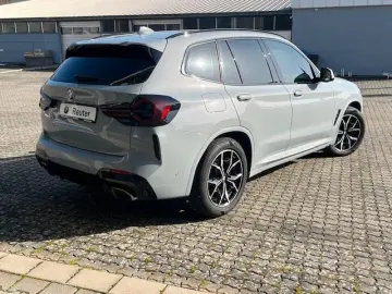 BMW X3 xDrive30d M-Sportpaket Glasdach AHK Harman Ka
