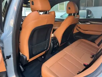 BMW X3 xDrive30d M-Sportpaket Glasdach AHK Harman Ka