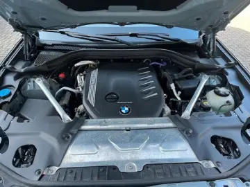 BMW X3 xDrive30d M-Sportpaket Glasdach AHK Harman Ka