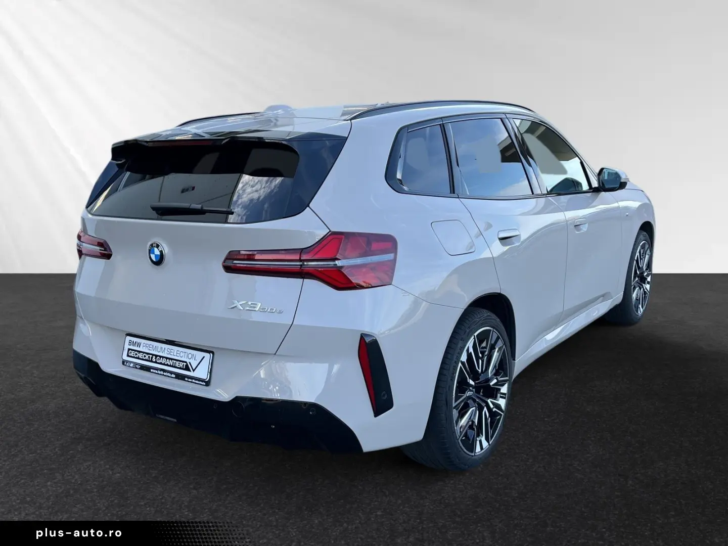 BMW X3 30e xDrive  Dune Grey  M Sport Pro Head-Up