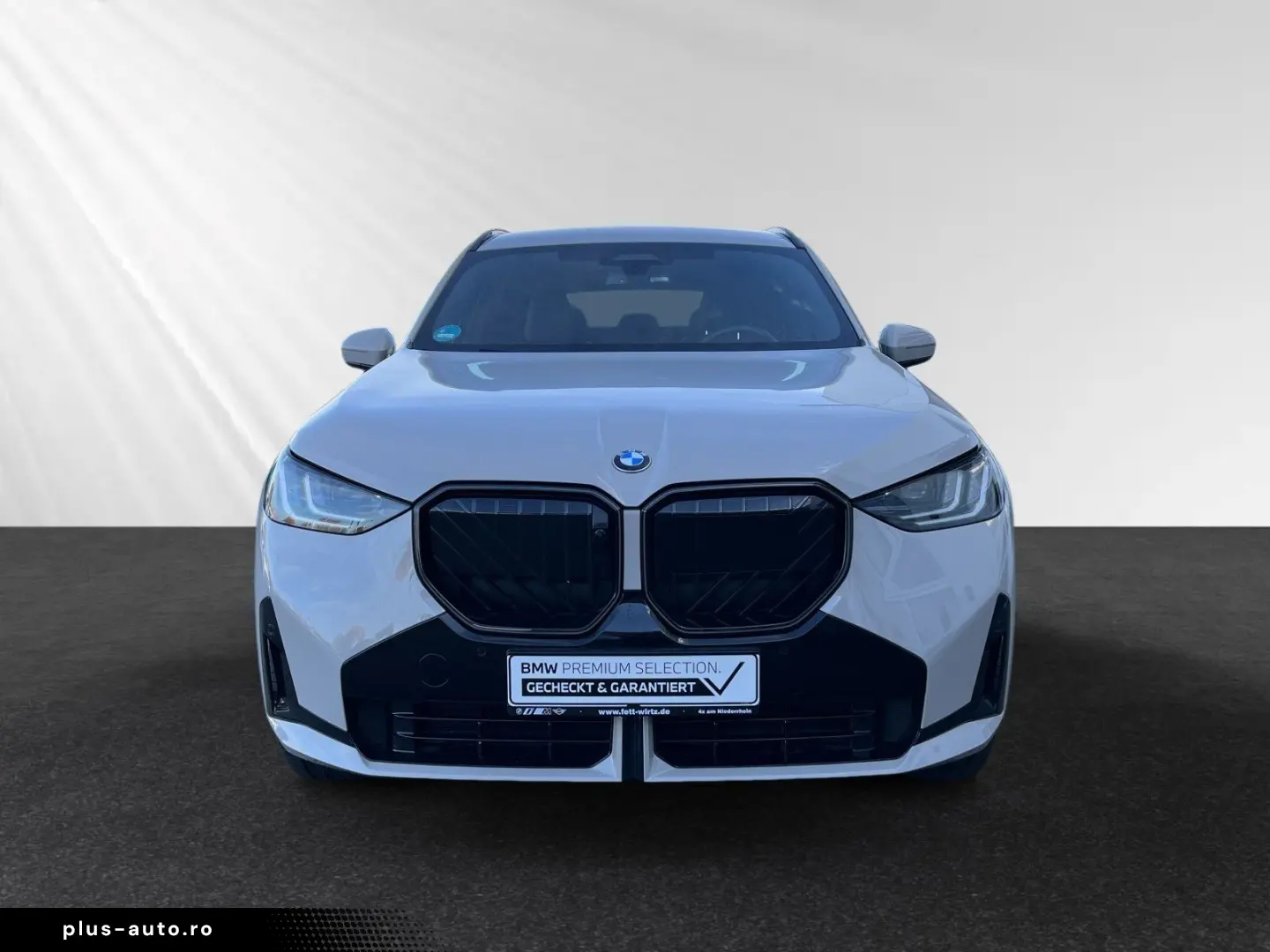 BMW X3 30e xDrive  Dune Grey  M Sport Pro Head-Up