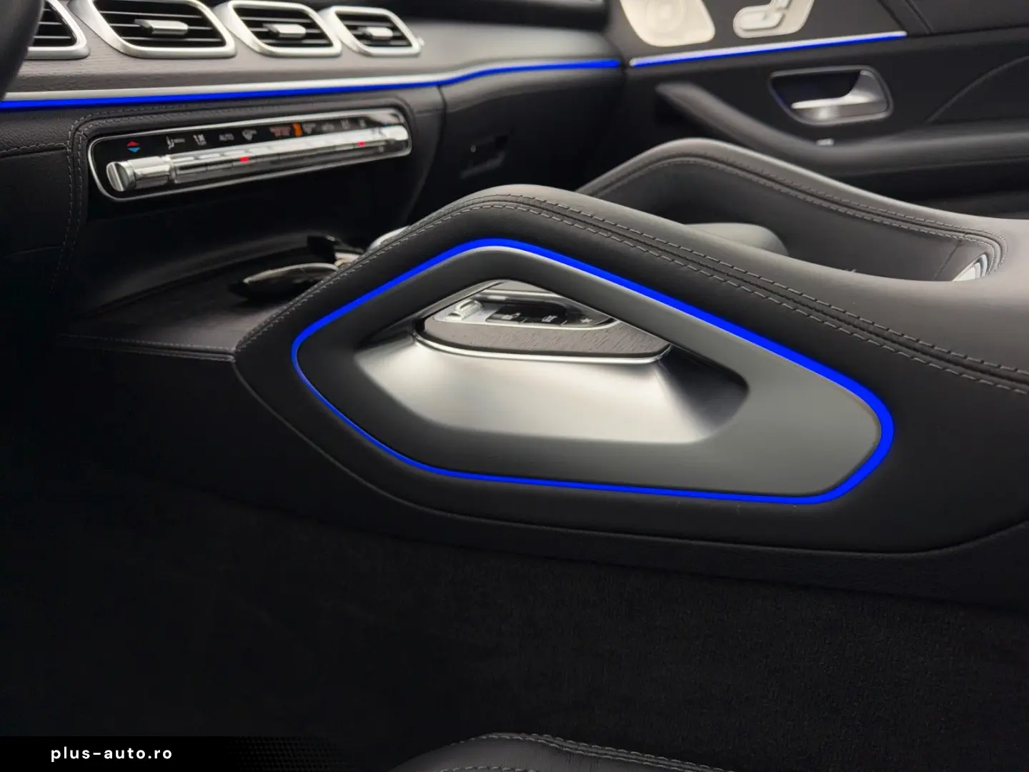 MERCEDES-BENZ GLE 53 AMG 4M  PANO DISTR  AHK Standh.&hellip;