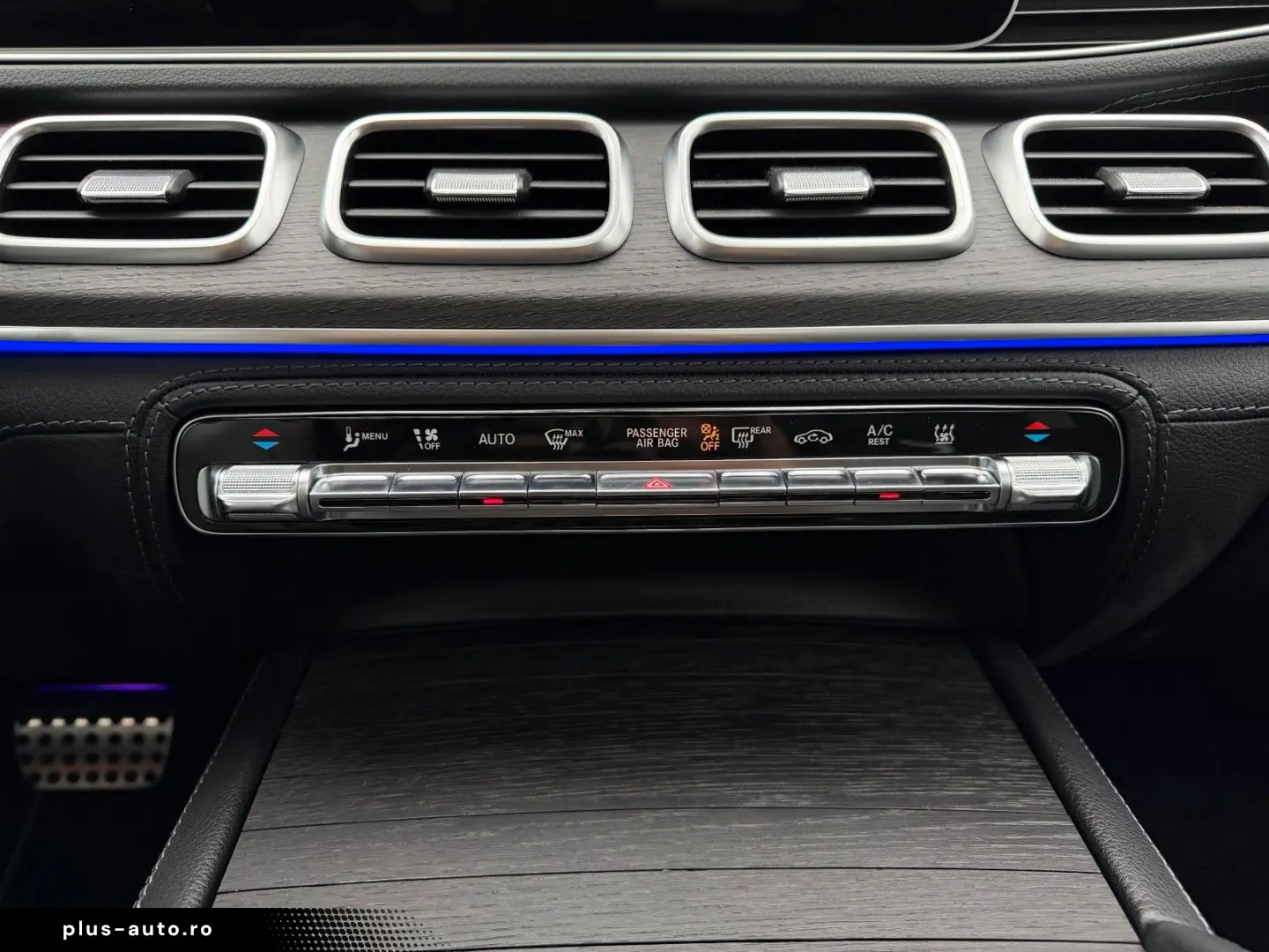 MERCEDES-BENZ GLE 53 AMG 4M  PANO DISTR  AHK Standh.&hellip;