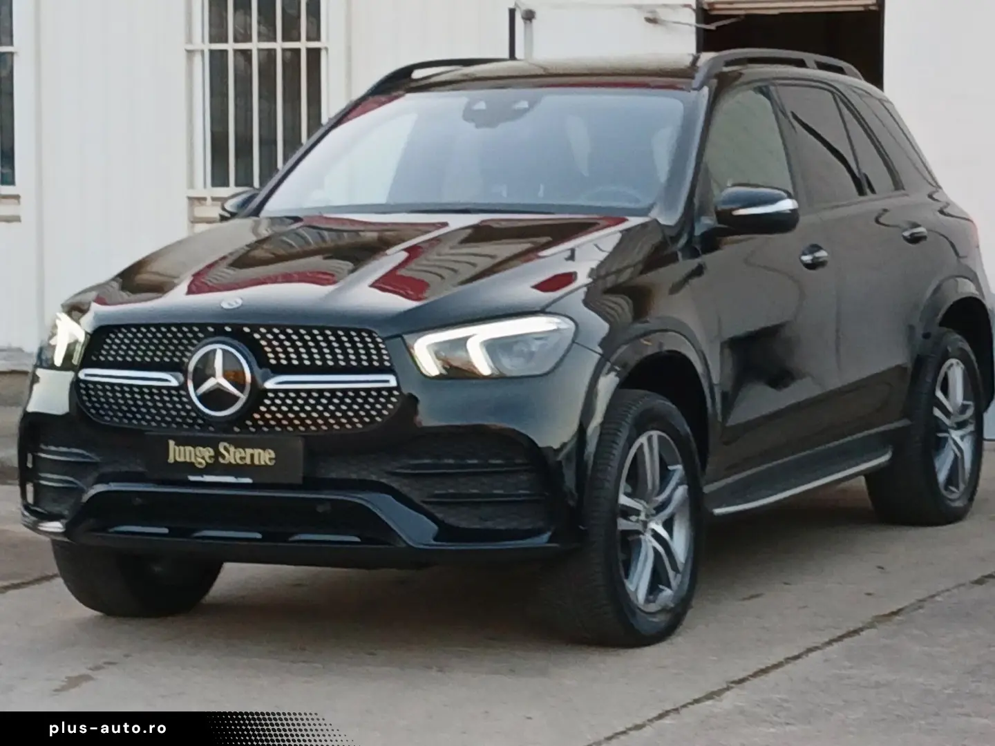 MERCEDES-BENZ GLE350de 4M AMG SoftClose_NappaLeder_3&hellip;