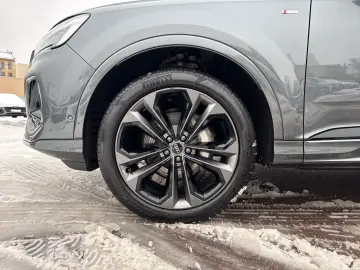 AUDI Q7 50 TDI qu S line MATRIX PANO STANDHZG B&O AHK