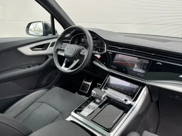 AUDI Q7 50 TDI qu S line MATRIX PANO STANDHZG B&O AHK