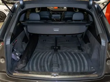 AUDI Q7 50TDI quattro competition plus Laser Pano AHK