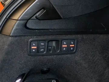 AUDI Q7 50TDI quattro competition plus Laser Pano AHK