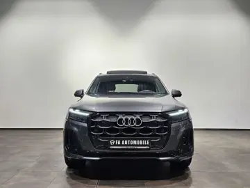 AUDI Q7 50 TDI S Line Black 7Sitz Pano Matrix Facelif