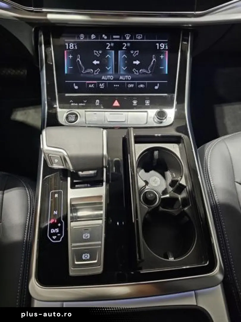 AUDI Q7 50 TDI S Line Black 7Sitz Pano Matrix Facelif