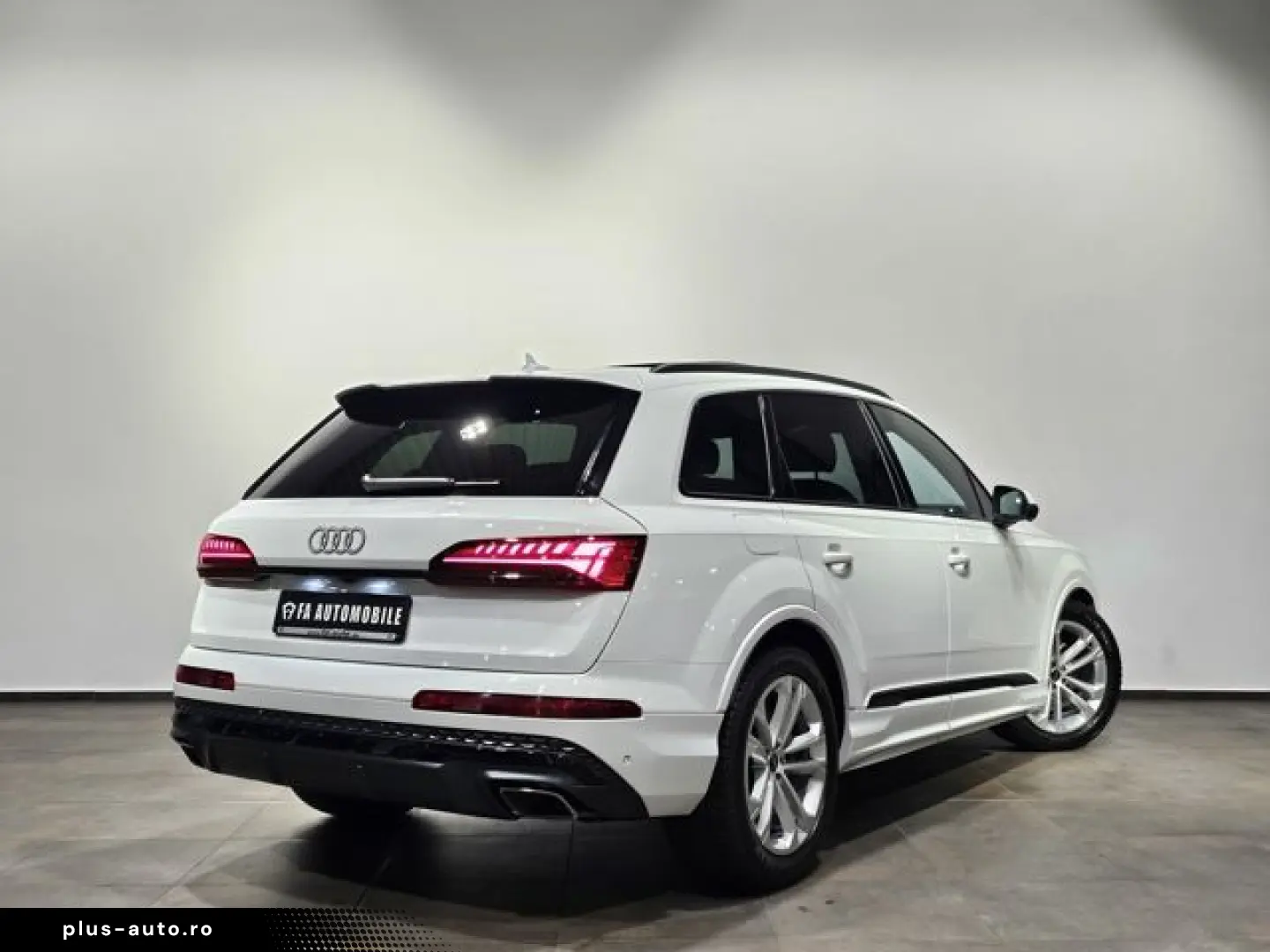 AUDI Q7 50 TDI S Line Black 7Sitz Pano Matrix Facelif