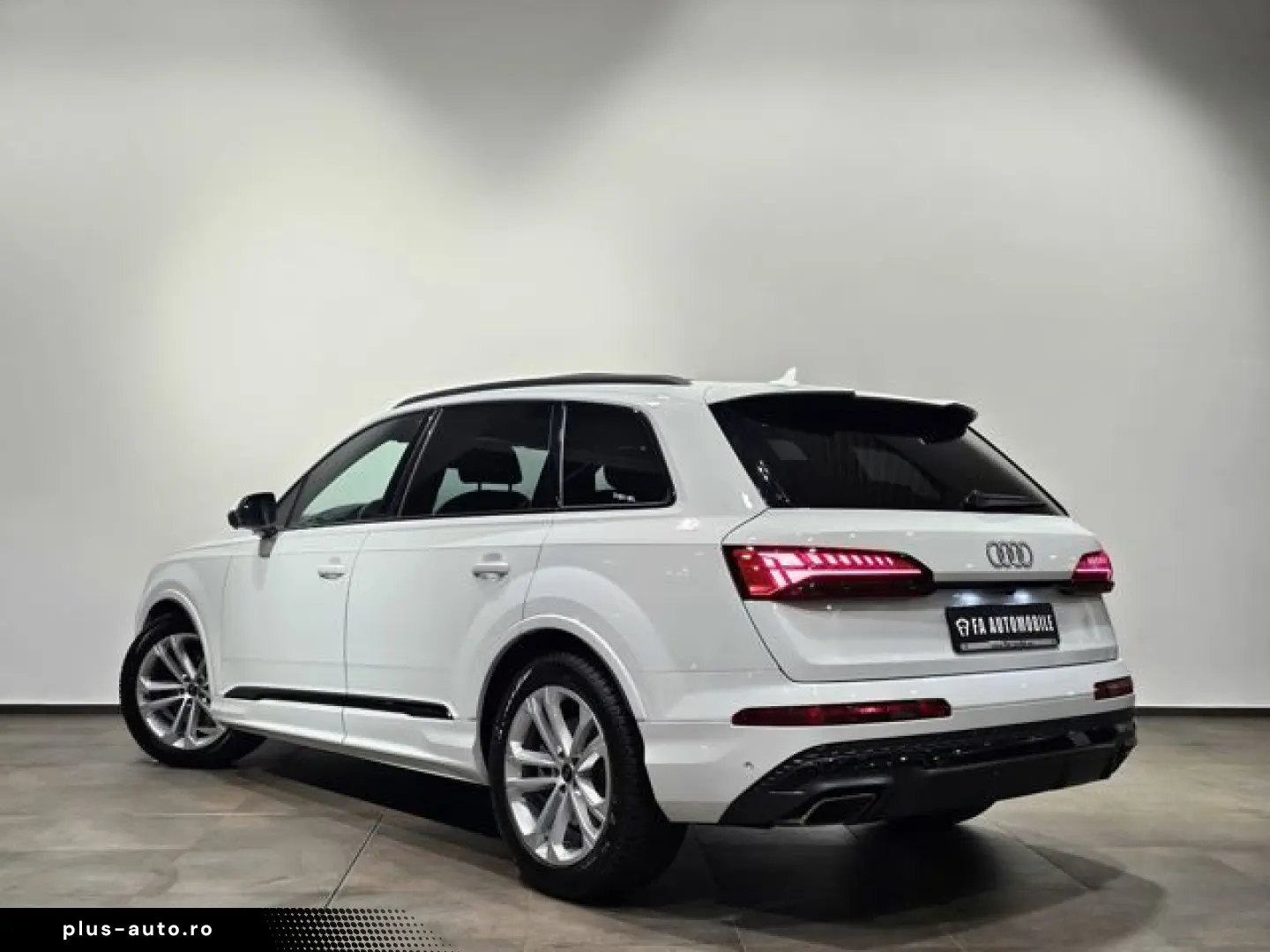 AUDI Q7 50 TDI S Line Black 7Sitz Pano Matrix Facelif