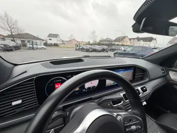 MERCEDES-BENZ GLE 400d 4M AMG-PAKET 360 HUD ACC LED AHK DAB