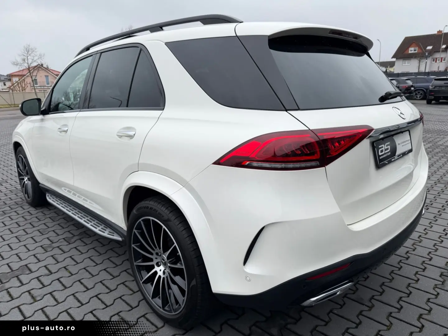 MERCEDES-BENZ GLE 400d 4M AMG-PAKET 360 HUD ACC LED AHK DAB