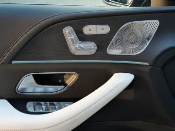 MERCEDES-BENZ GLE 350e 4M.AMG Airm.ACC 360 Belüf.Pan&hellip;