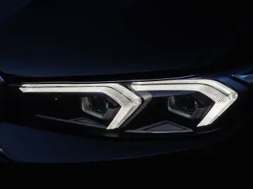 BMW Seria 3 318d AT MHEV