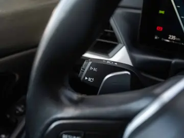 BMW Seria 3 318d AT MHEV