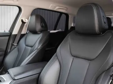 BMW Seria 3 318d AT MHEV