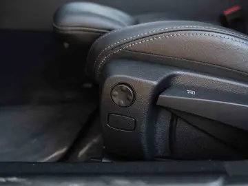 BMW Seria 3 318d AT MHEV