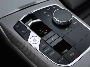 BMW Seria 3 318d AT MHEV