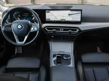 BMW Seria 3 318d AT MHEV