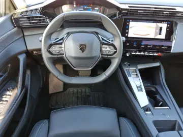 PEUGEOT 408 PHEV 180 Allure e-AT LED Navi Kamera 360 SHZ