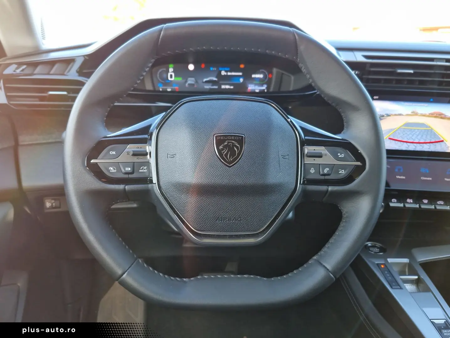 PEUGEOT 408 PHEV 180 Allure e-AT LED Navi Kamera 360 SHZ