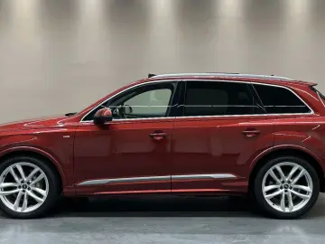 AUDI Q7 50 TDI quattro S line  1. HAND BANG&OLUFSEN