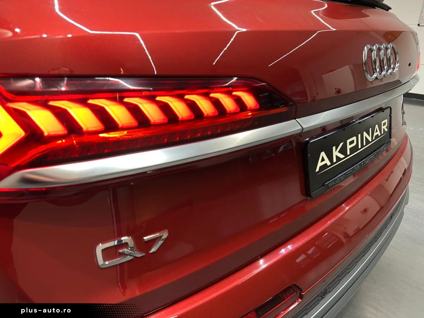 AUDI Q7 50 TDI quattro S line  1. HAND BANG&OLUFSEN