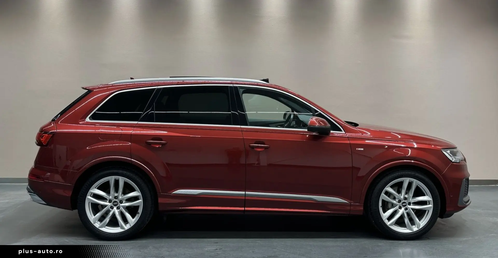 AUDI Q7 50 TDI quattro S line  1. HAND BANG&OLUFSEN