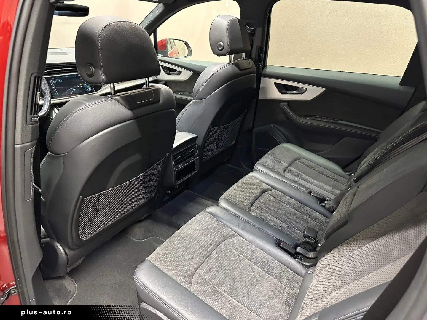 AUDI Q7 50 TDI quattro S line  1. HAND BANG&OLUFSEN