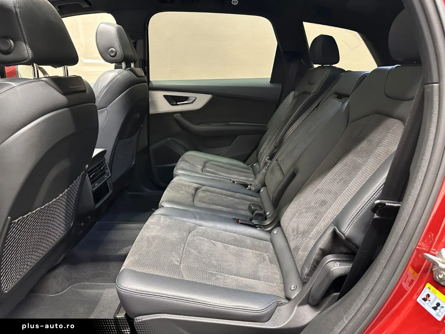 AUDI Q7 50 TDI quattro S line  1. HAND BANG&OLUFSEN