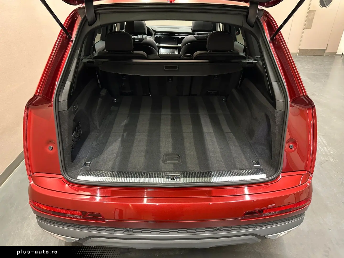 AUDI Q7 50 TDI quattro S line  1. HAND BANG&OLUFSEN