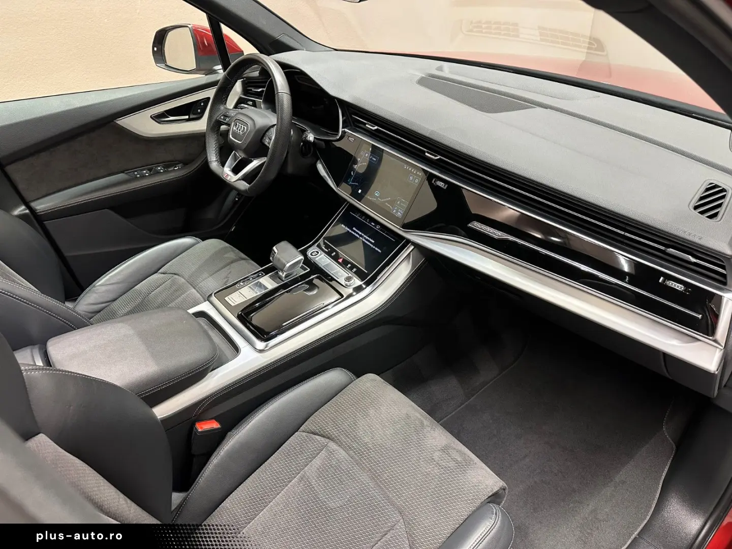 AUDI Q7 50 TDI quattro S line  1. HAND BANG&OLUFSEN