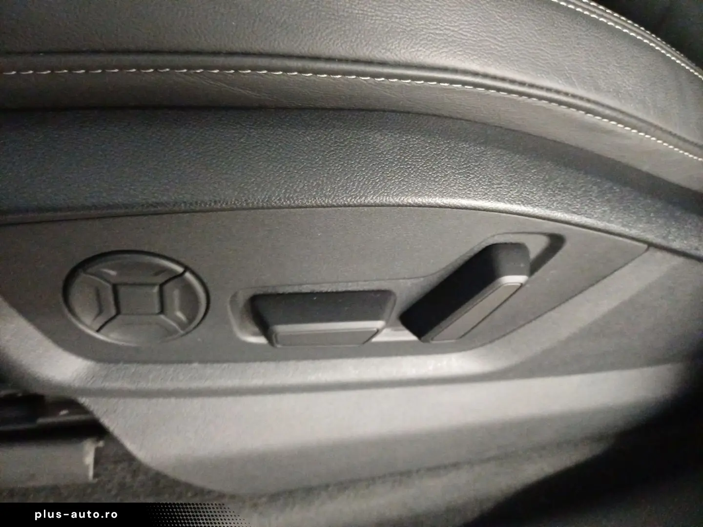 AUDI Q7 quattro S line  7 SITZE AHK HUD PANO MATRIX B