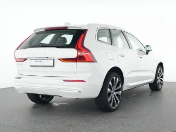 VOLVO XC60 T8 Recharge AWD Plus Bright 21  H&K 360