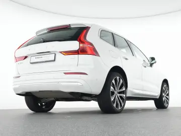VOLVO XC60 T8 Recharge AWD Plus Bright 21  H&K 360