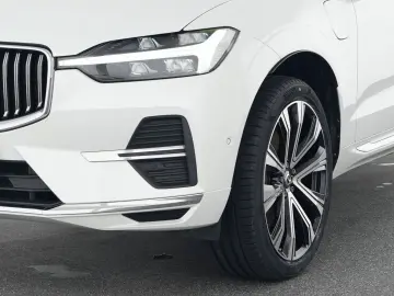 VOLVO XC60 T8 Recharge AWD Plus Bright 21  H&K 360