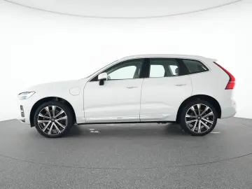 VOLVO XC60 T8 Recharge AWD Plus Bright 21  H&K 360