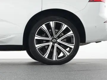 VOLVO XC60 T8 Recharge AWD Plus Bright 21  H&K 360