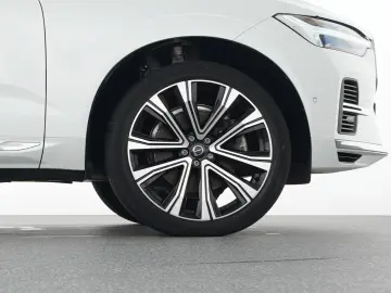VOLVO XC60 T8 Recharge AWD Plus Bright 21  H&K 360