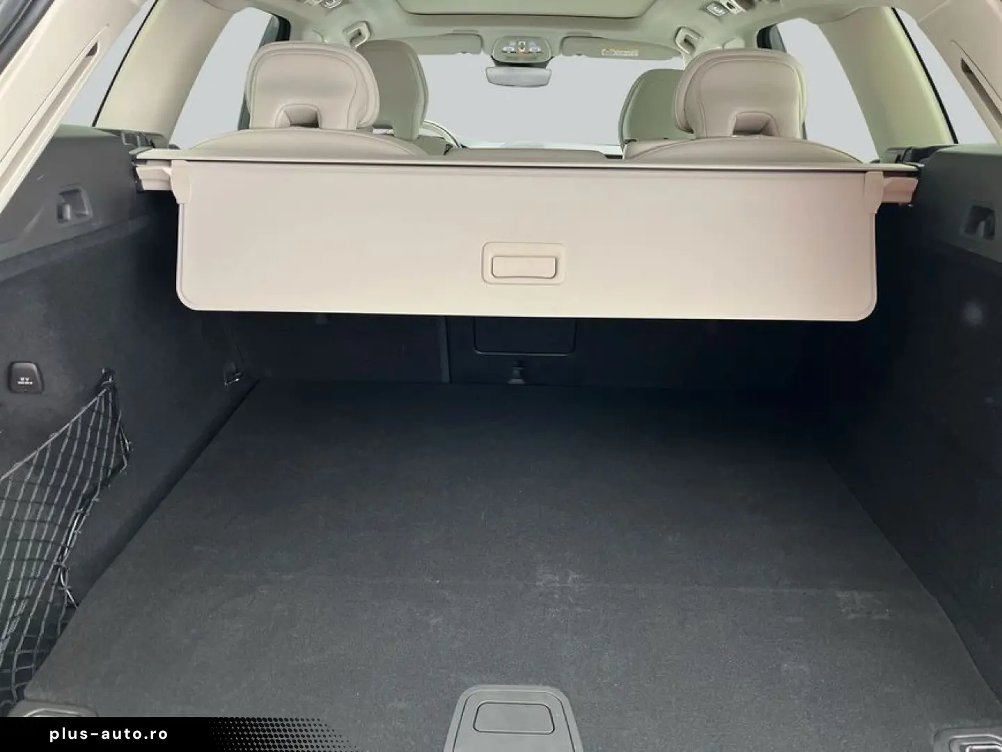 VOLVO XC60 T8 AWD Recharge Plus Dark