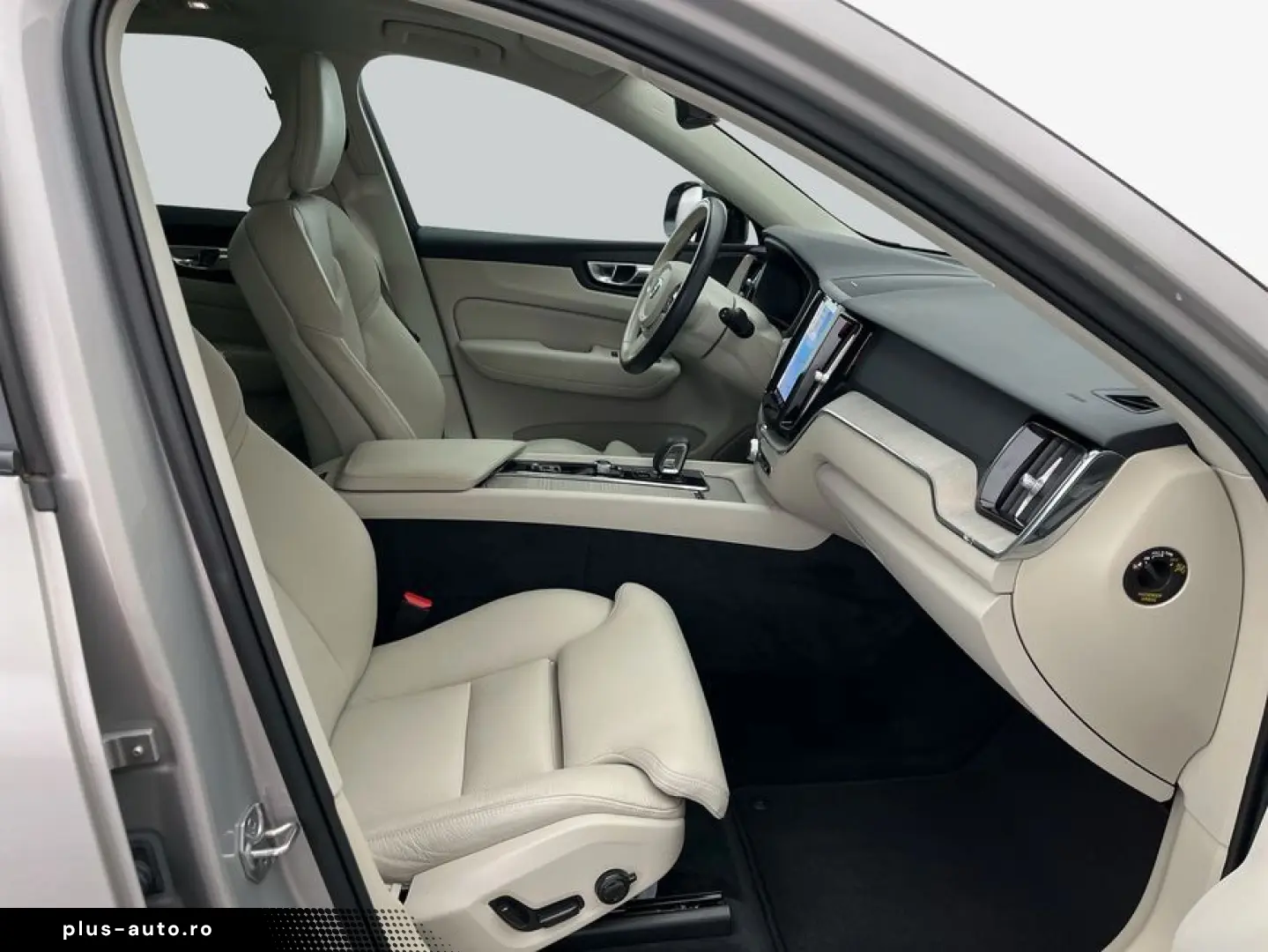 VOLVO XC60 T8 AWD Recharge Plus Dark