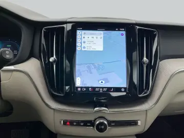 VOLVO XC60 T8 AWD Recharge Plus Dark