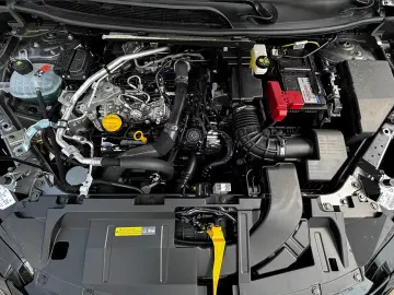 NISSAN QASHQAI TEKNA   Bose Massage HUD Pano 360 ACC Win Pa