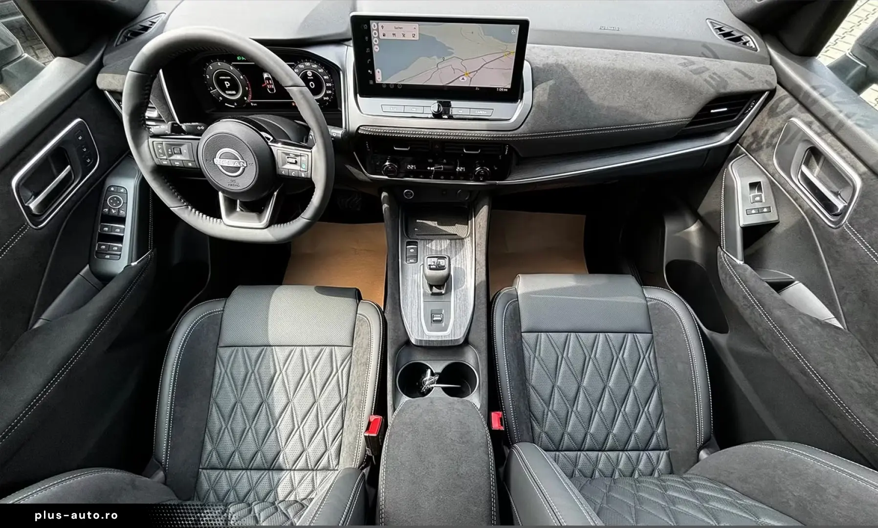 NISSAN QASHQAI TEKNA   Bose Massage HUD Pano 360 ACC Win Pa