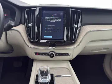 VOLVO XC60 Recharge T6 INSCRIPTION