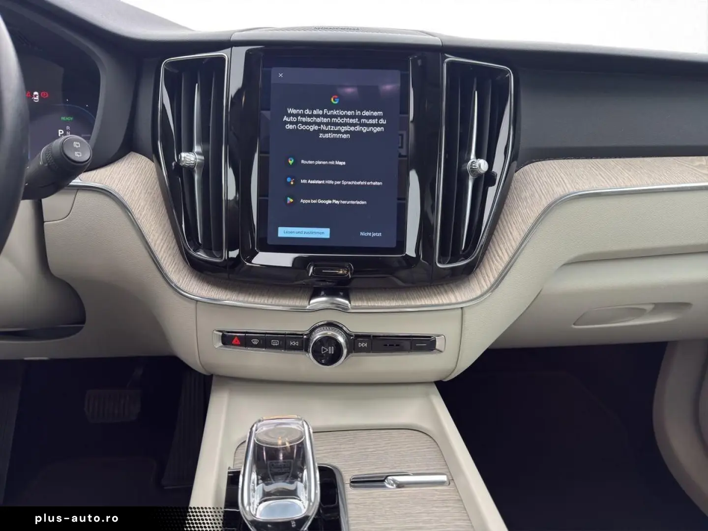 VOLVO XC60 Recharge T6 INSCRIPTION