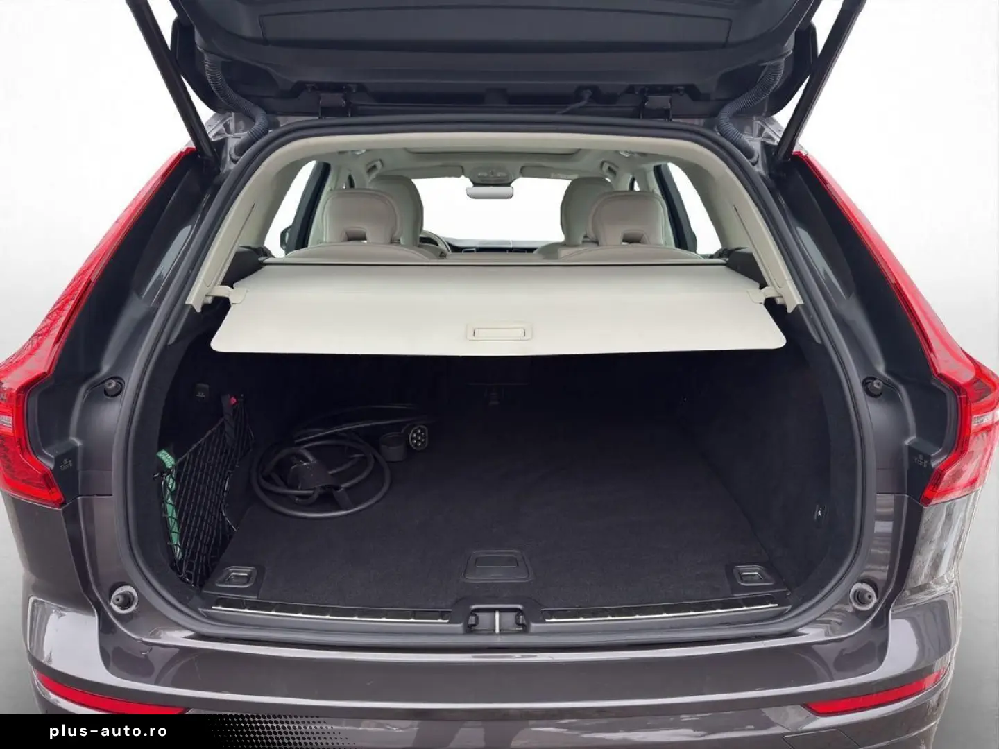 VOLVO XC60 Recharge T6 INSCRIPTION