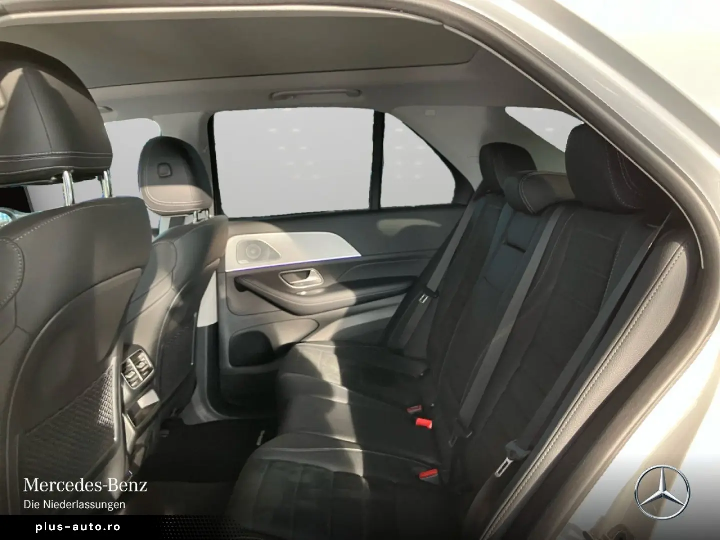 MERCEDES-BENZ GLE 350 de 4M AMG Advanced  Pano Burmester AHK